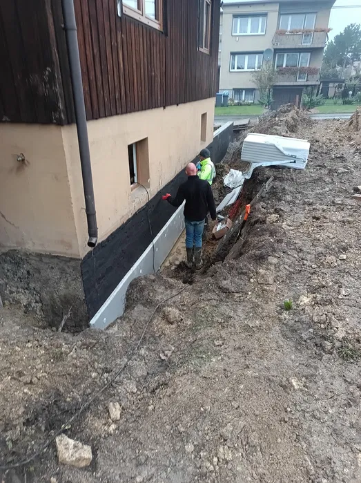 IZOLACJE hydroizolacje ocieplenia fundamentów drenaż