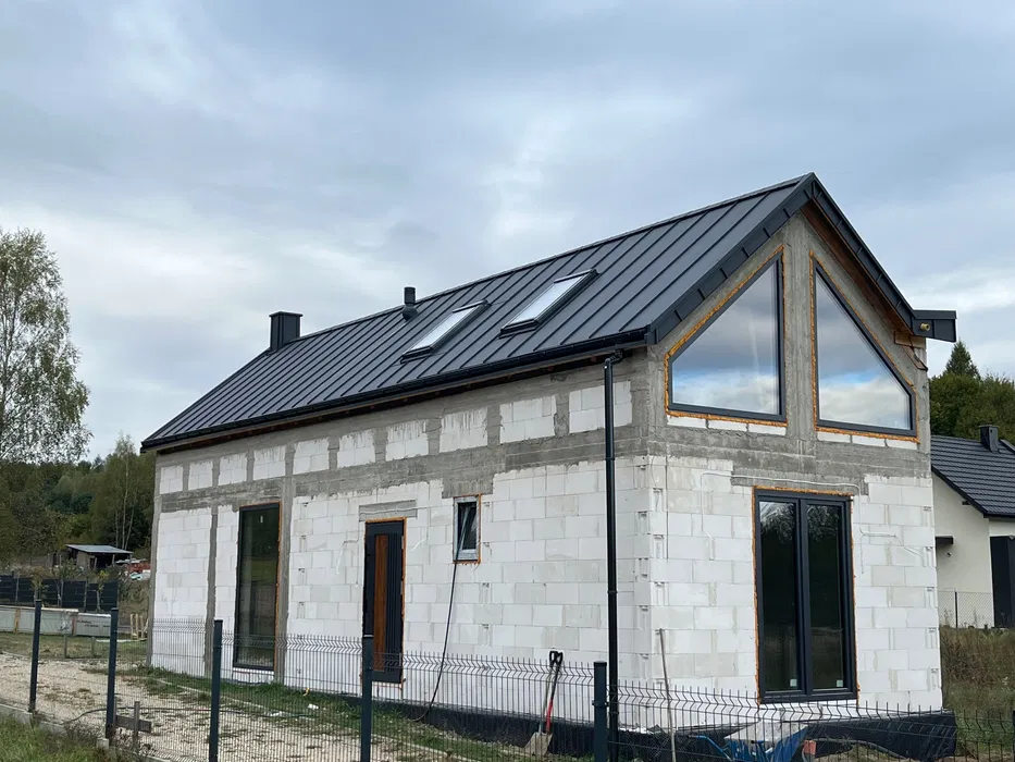 DACHY Usługi dekarsko-ciesielskie. Więźby dachowe, pokrycia, obróbki.