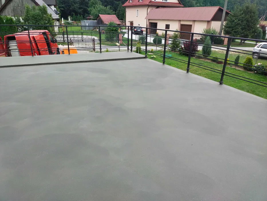 Wylewki i Rozkładanie styropianu, Posadzki przemysłowe, styrobetony