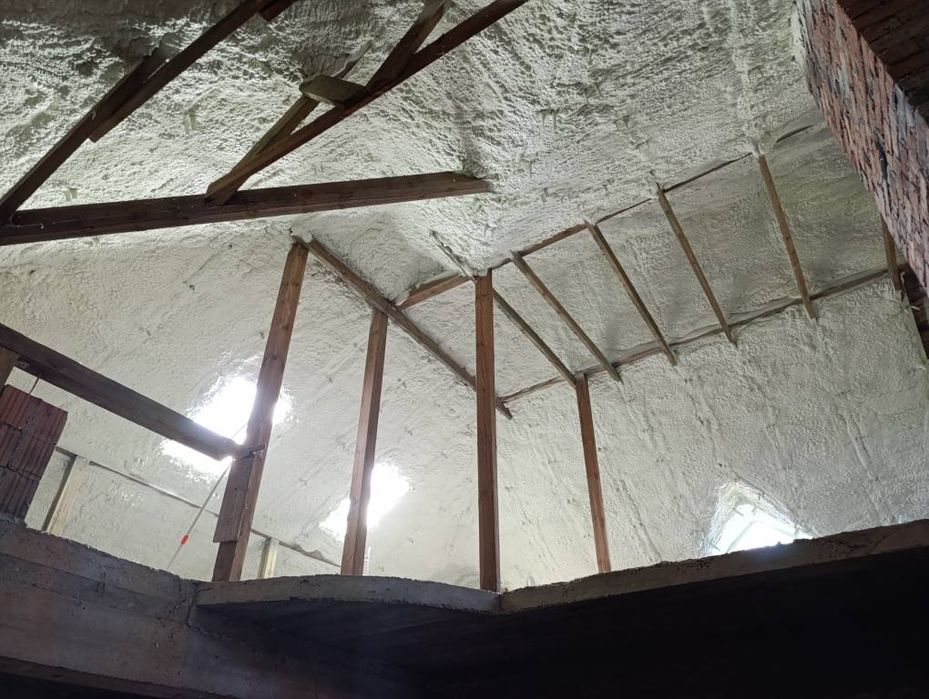 OD 55 ZŁ Ocieplanie pianką PUR, ocieplenie pianą PUR, izolacja dachu
