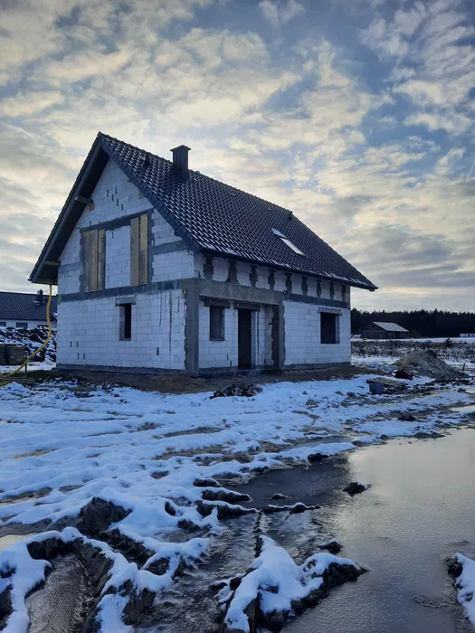 Budowa domów-stany surowe