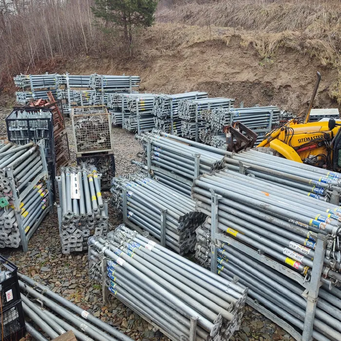 Szalunki ścienne fundament lekkie Peri Duo wynajem Betonova