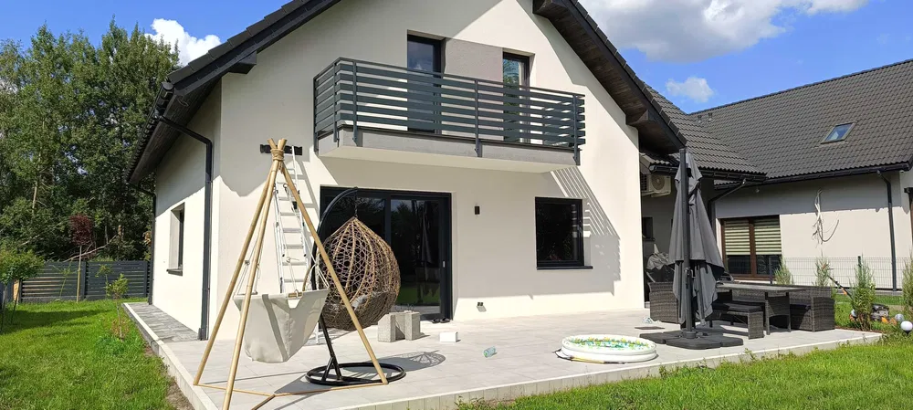 Balustrada balkonowa zewnętrzna metalowa aluminiowa stalowa na miarę