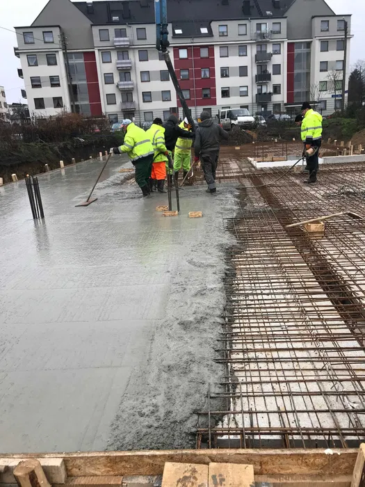 Fundamenty budynków, stan zero, przyłącza domowe, zjazdy, przepusty
