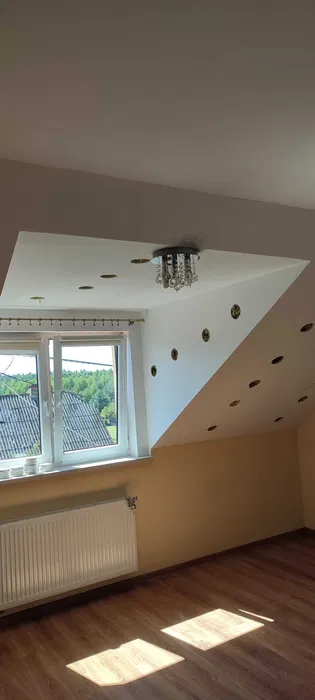 Ocieplenie Poddasza Stropu Wstrzykiwanie Nadmuch Wełny Celulozy