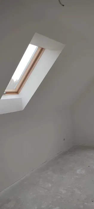 Ocieplenie Poddasza Stropu Wstrzykiwanie Nadmuch Wełny Celulozy