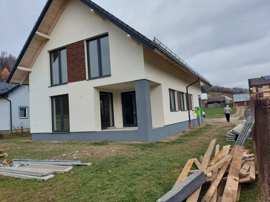 tynki elewacje natryskowe dolcieplenia ocieplenia piana pur