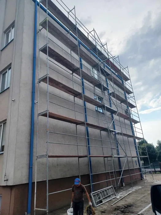 rusztowania elewacyjne