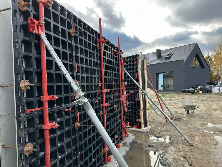Wynajem systemu szalunkowego ściennego PERI DUO | RDM Invest Grójec