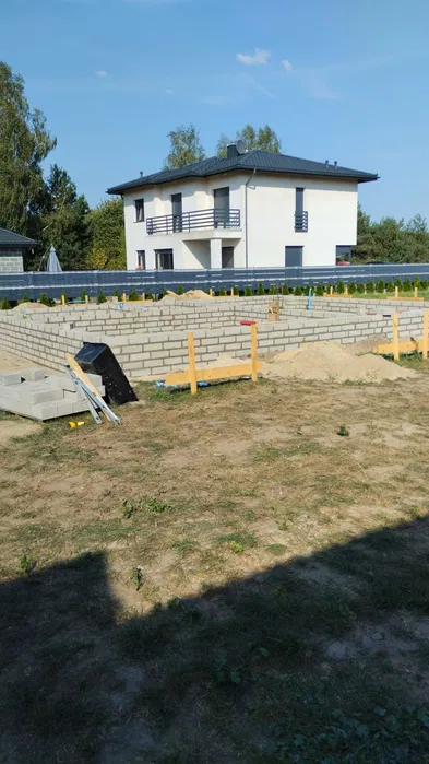 Kompleksowe Usługi Budowlane | Budowa Domów | Wykończenia |