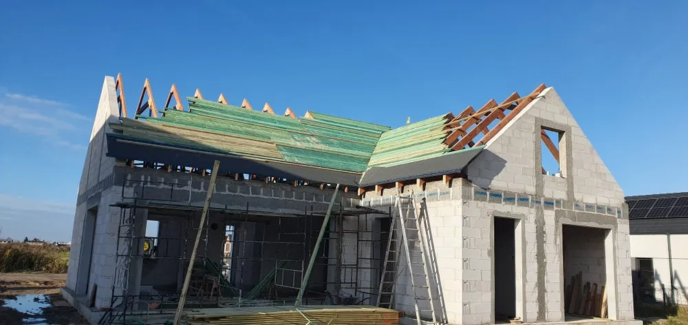 Wiązary Ciesielstwo-Dekarstwo montaż stolarki