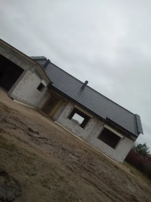 Dachy Usługi blacharsko-dekarskie i ciesielskie