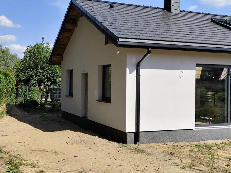 Murowanie. Szalowanie stropu schodów. Ocieplenia.