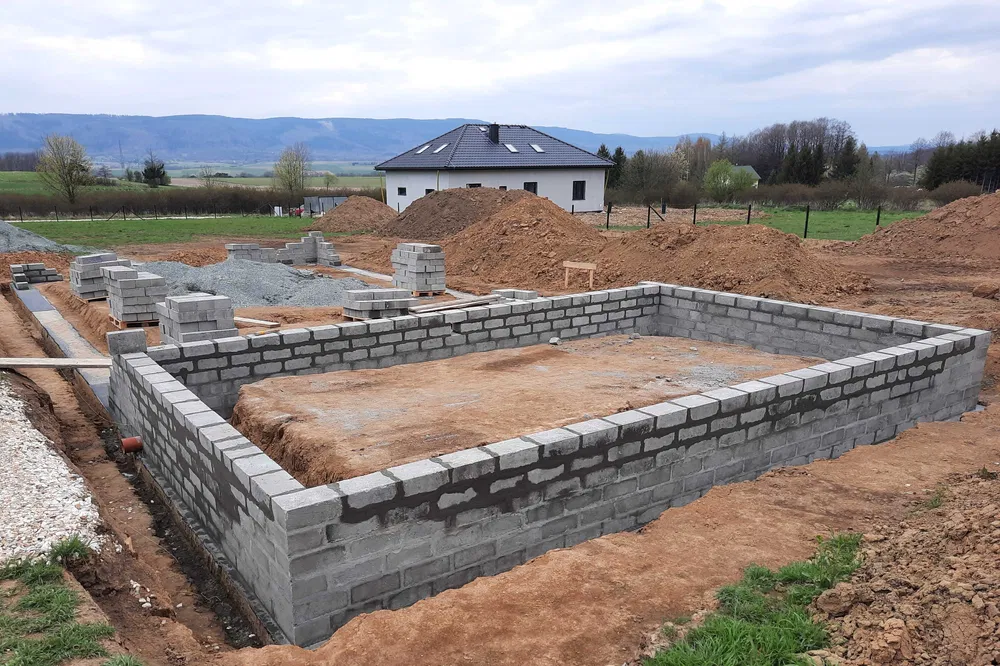 Usługi budowlane, Budowa domów, Dekarstwo, Odśnieżanie dachów