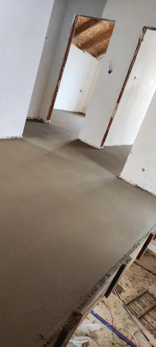 Wylewki z mixokreta+styrobeton,zrywanie podłóg