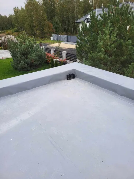 ODŚNIEŻANIE DACHÓW! Dachy płaskie, balkony, tarasy.