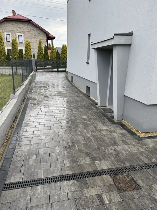 Usługi brukarskie Układanie Kostki Brukowej Podbudowa Droga dojazdowa