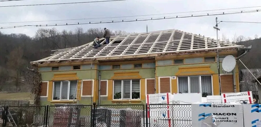 Usługi Dekarskie Kompleksowo- Montaż Dachu, Rynien i Papy oraz Naprawy
