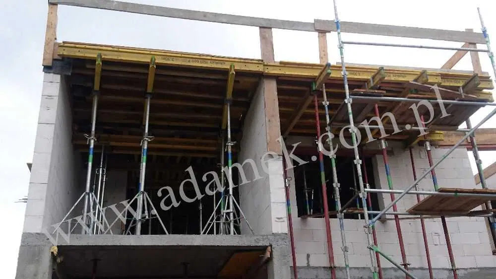 ADAMEK. Wynajem szalunki stropowe, stemple doki, płyty PERI - Brzesko