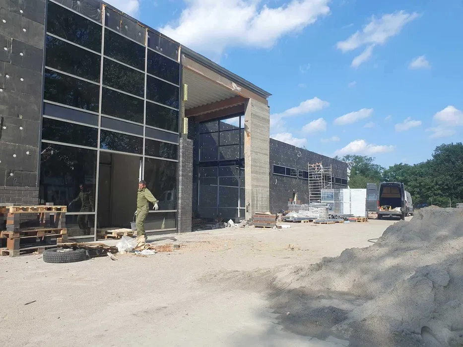 Firma Budowlana – Stany Surowe, Instalacje Zewnętrzne, Kostka Brukowa