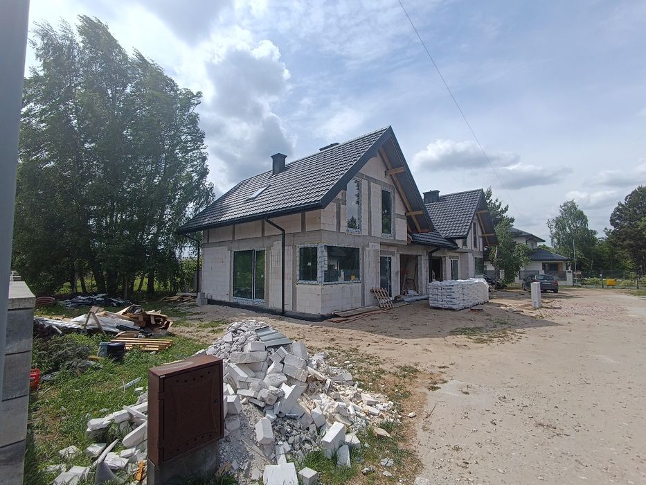 Budowa domów Firma budowlana Usługi budowlane Murarz SSO,SSZ Komplekso