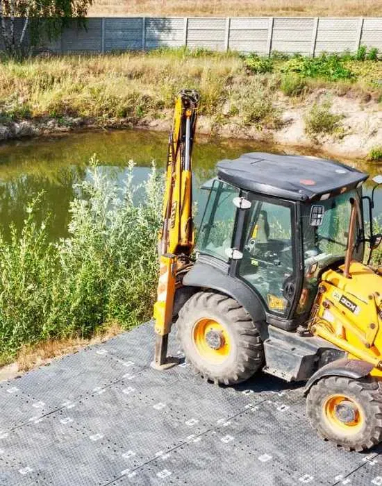 Płyty drogowe / Drogi tymczasowe do 50t Maty drogowe - Wynajem