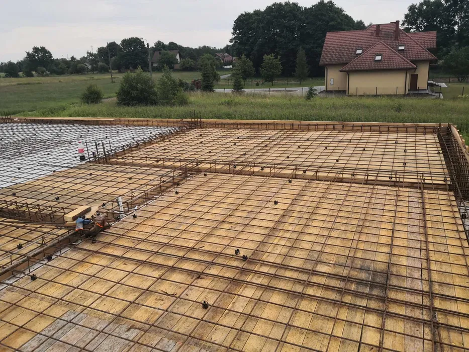 Razem zbudujemy Twój dom–fundamenty/słupy/stropy