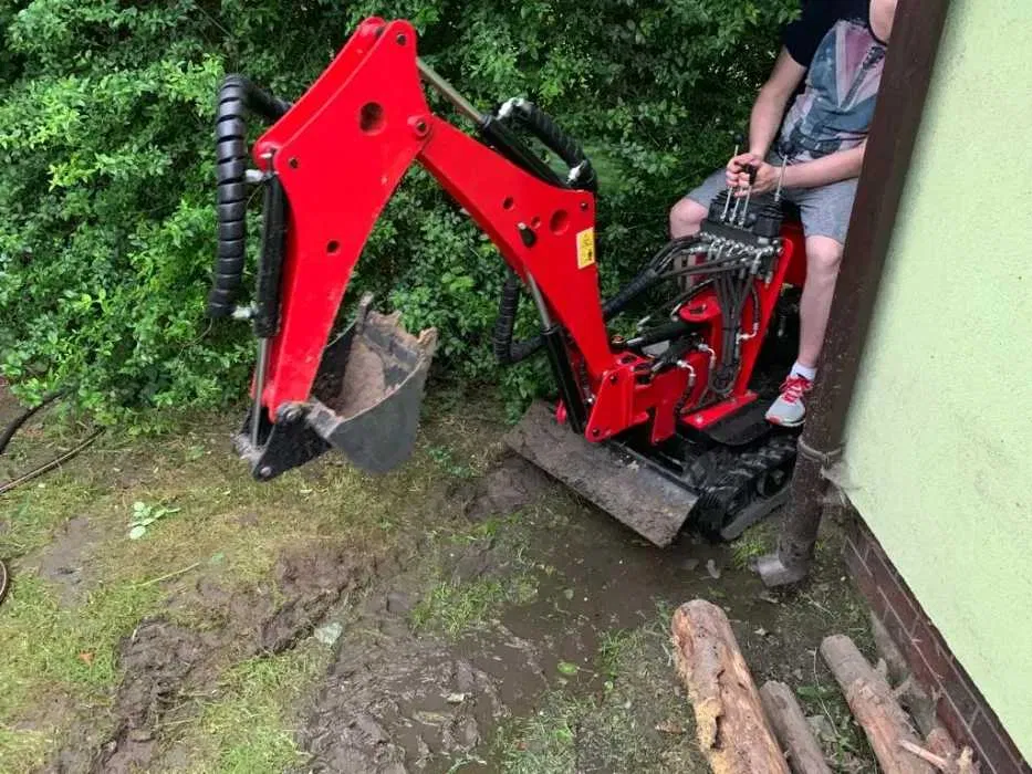 Stemple budowlane metalowe podpory pod strop wynajem wypożyczalnia