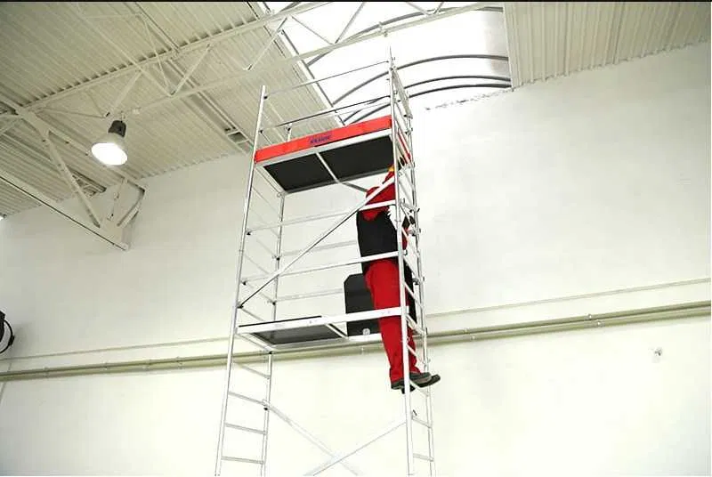 RUSZTOWANIE do wnętrz 6m aluminiowe lekkie mobilne wypożyczę wynajem