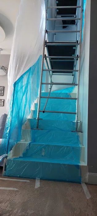 Wypożyczę RUSZTOWANIE na SCHODY zabiegowe ze spocznikiem wąskie