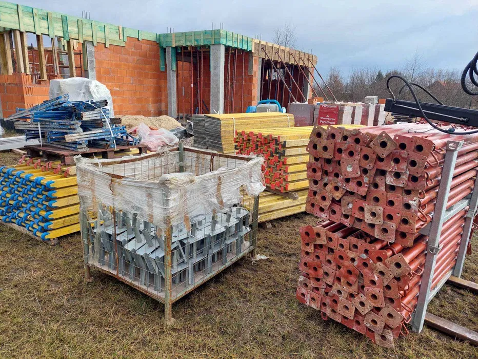 Wynajem stempli podpór szalunków szalunek szalunki stemple budowlane