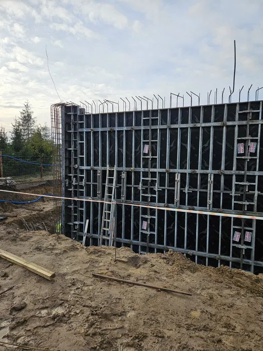 Wynajem szalunków ściennych szalunki ścienne pomorskie