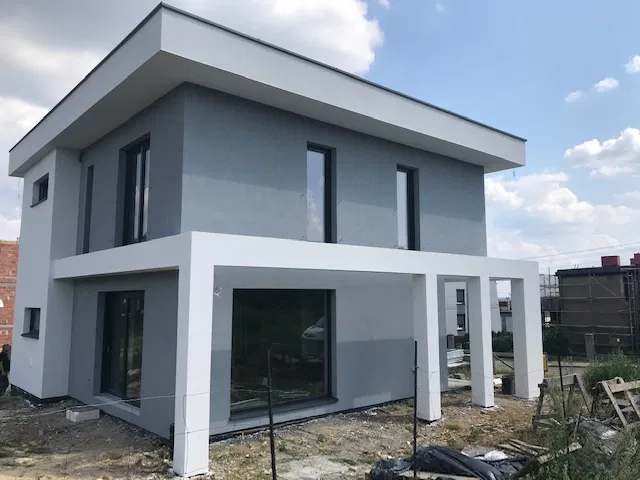 Elewacje i ocieplenia domów - wolne terminy 2026