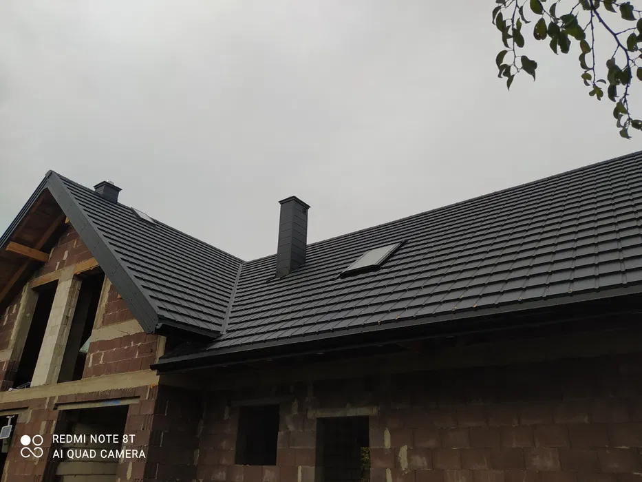 Usługi dekarskie, więźby dachowe, dachy, pokrycia dachowe