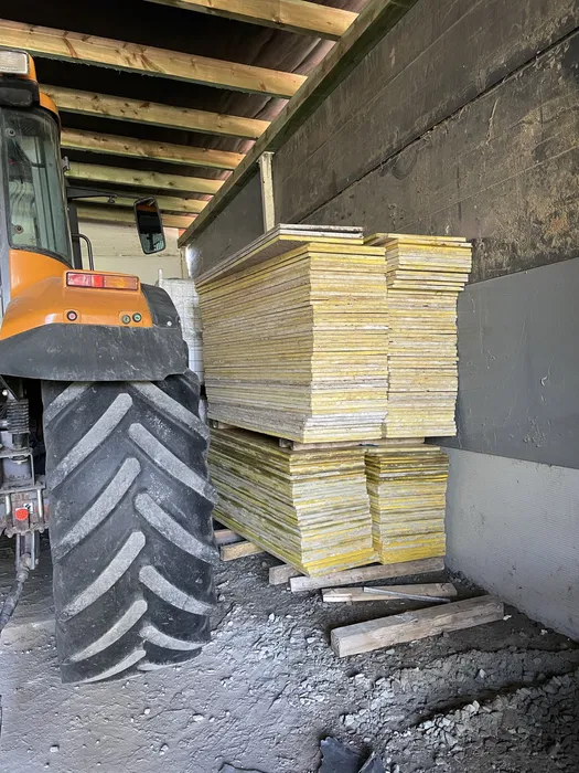 Wynajem stempli metalowych od 20 gr/szt doki korony trójnogi płyty