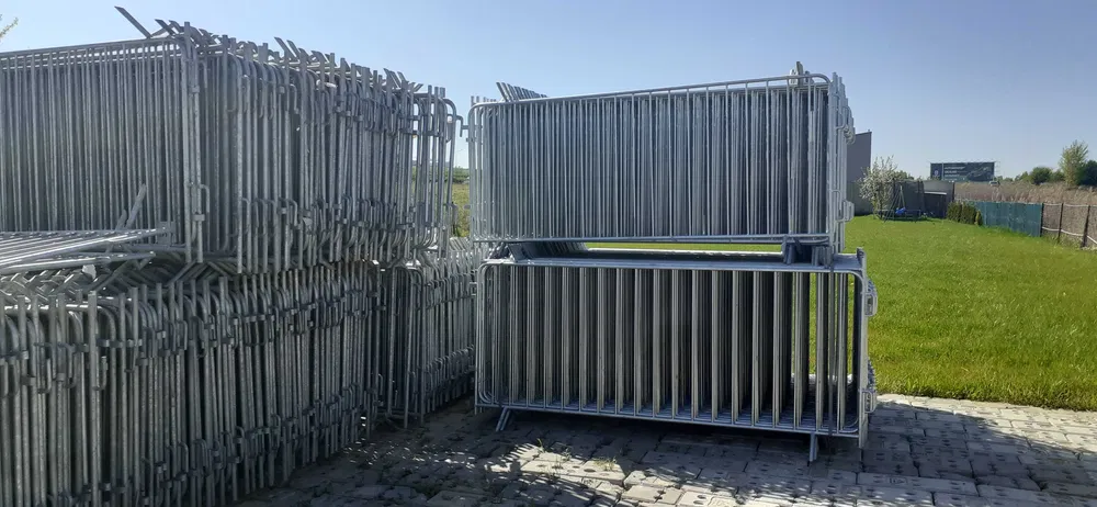 Wynajem ogrodzeń tymczasowych / budowlanych