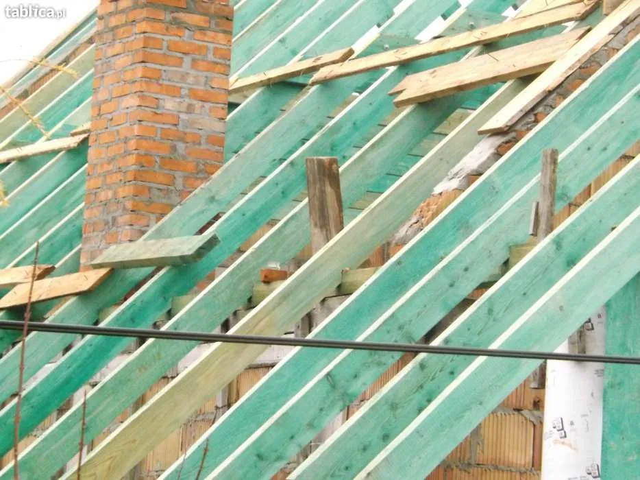 Dachy remonty dachów więźby przebudowy Dach Lux zaprasza