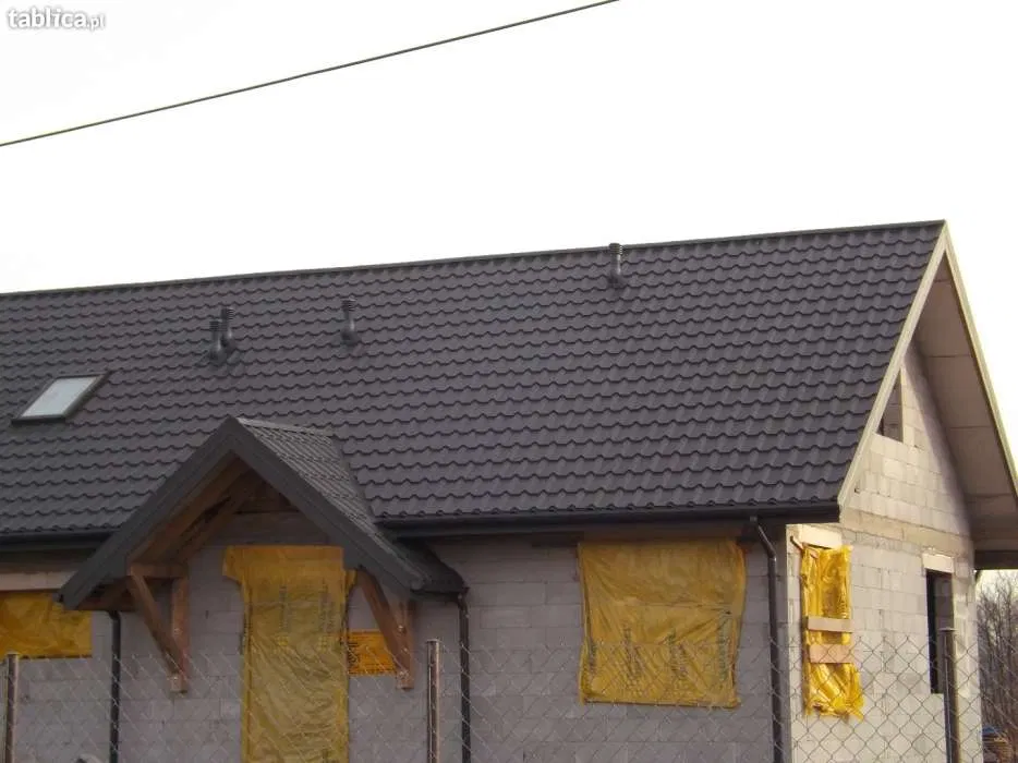 Dachy remonty dachów więźby przebudowy Dach Lux zaprasza