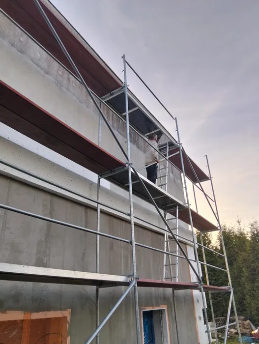 Rusztowanie elewacyjne 100m2 idealne na szczyt
