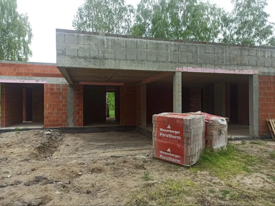 Stropy schody ławy fundamentowe