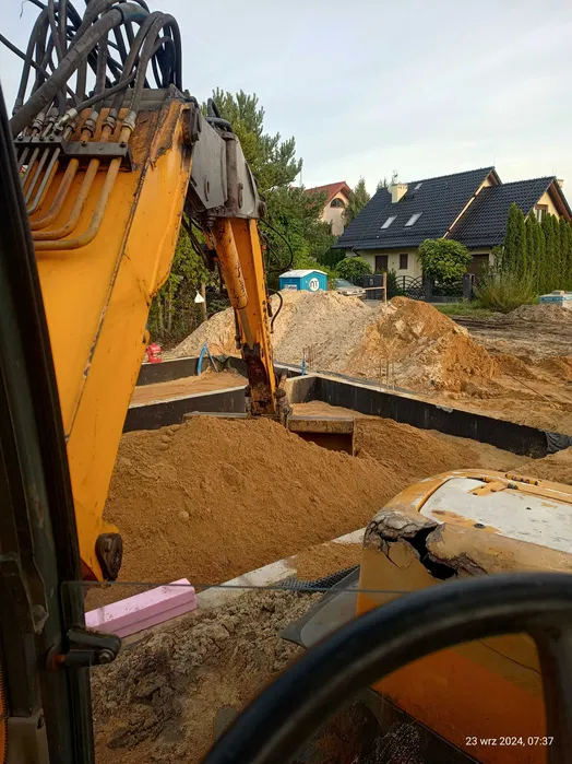 Usługi koparką Płyty fundamentowe transport piasek kruszywo szambo