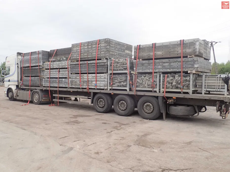 Szalunki ścienne, Płyty szalunkowe, Wynajem szalunków i Rusztowań FV