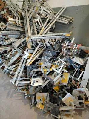 Wynajem kompletnych szalunków stropowych