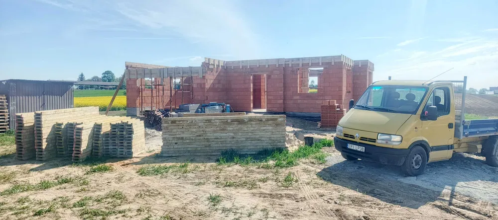 Wynajem wypożyczalnia szalunków stropowych, szalunki stropowe, stemple