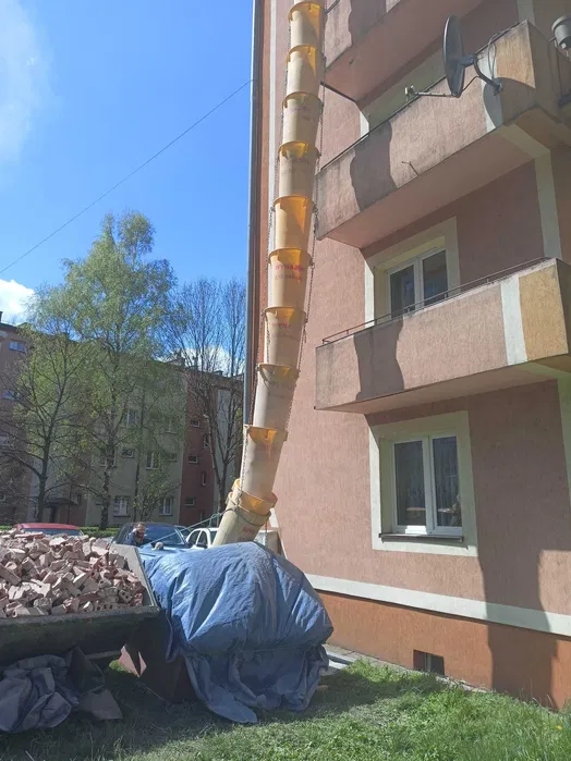 Sufity podwieszane Gładzie Malowanie Natryskowe Adaptacja Poddaszy