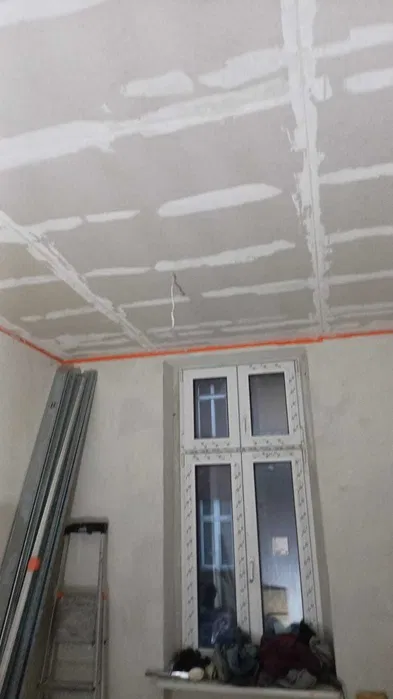 Sufity podwieszane Gładzie Malowanie Natryskowe Adaptacja Poddaszy