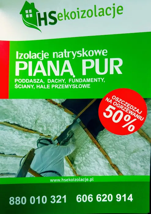 Ocieplanie poddaszy dachu hali stropu piana pianką pianka pianą Pur