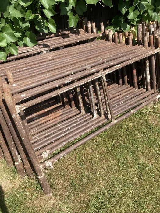 Rusztowanie warszawskie "WYNAJEM RUSZTOWANIA"