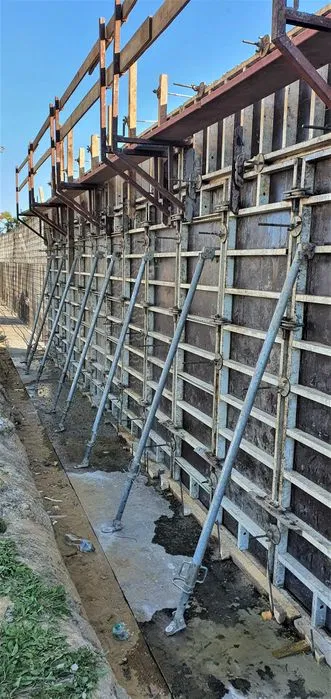 Wynajem szalunków stropowych-ściennych, szalunki budowlane, DOKA,PERI