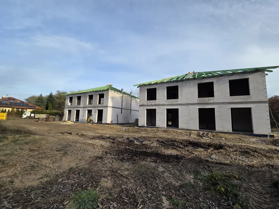 Wybuduje dom, bliźniak, segment.